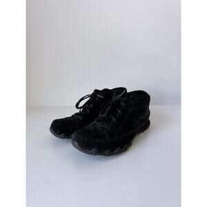 Skechers Relaxed Fit Memory Foam Black Suede Chukka Boots Women's Size 8.5